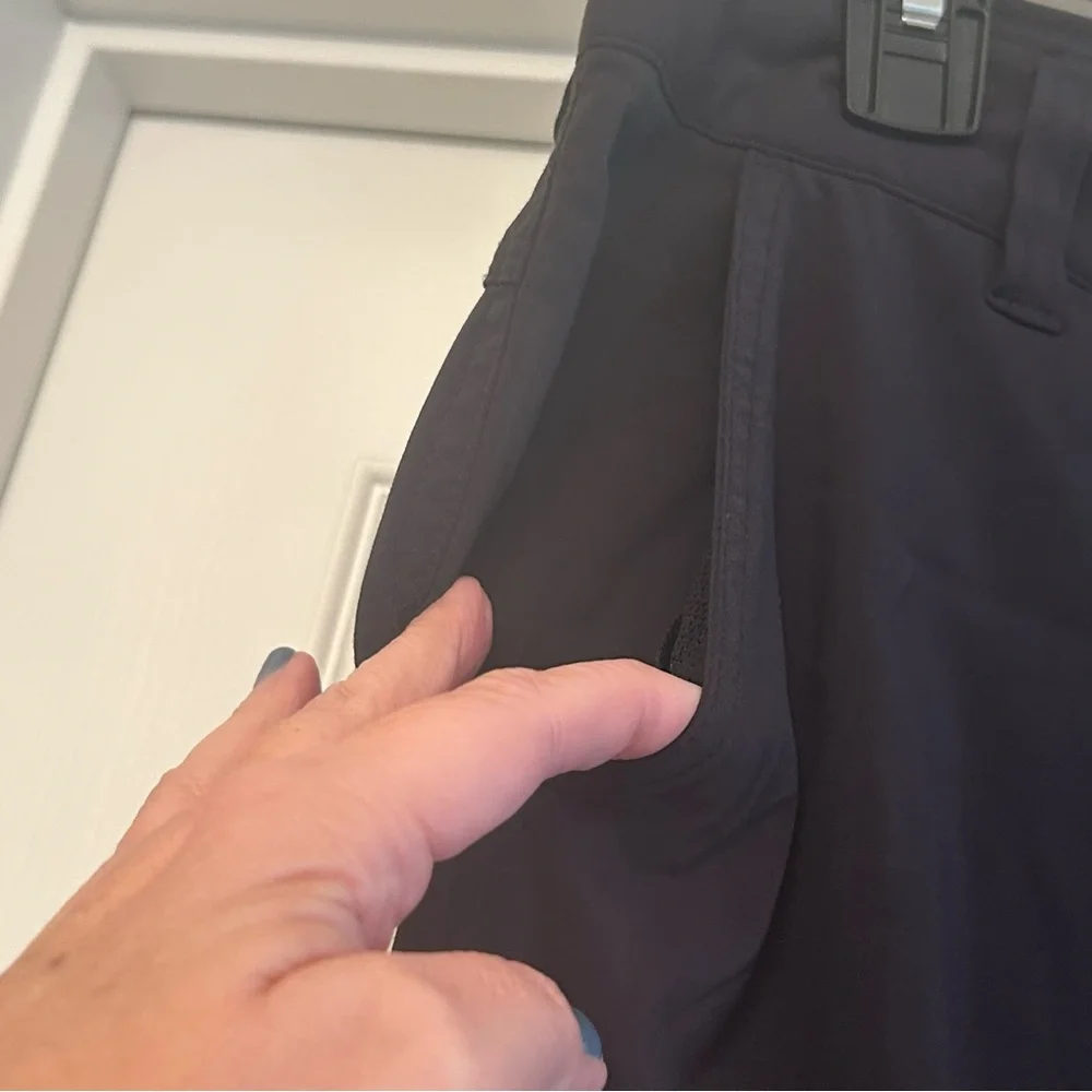Columbia Omni-Shield Women’s Black Capri Pants Size 12 - Picture 5 of 8